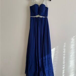 Elegant Blue Evening Gown